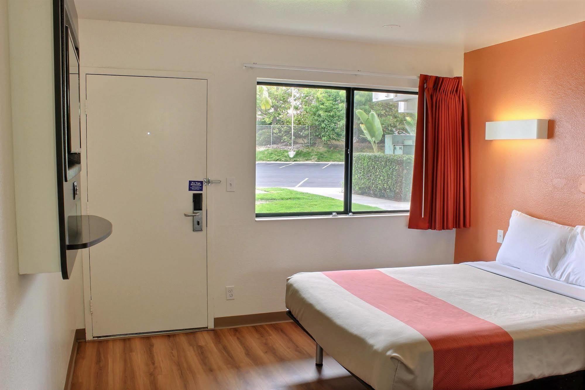 Motel 6-Pismo Beach, Ca מראה חיצוני תמונה
